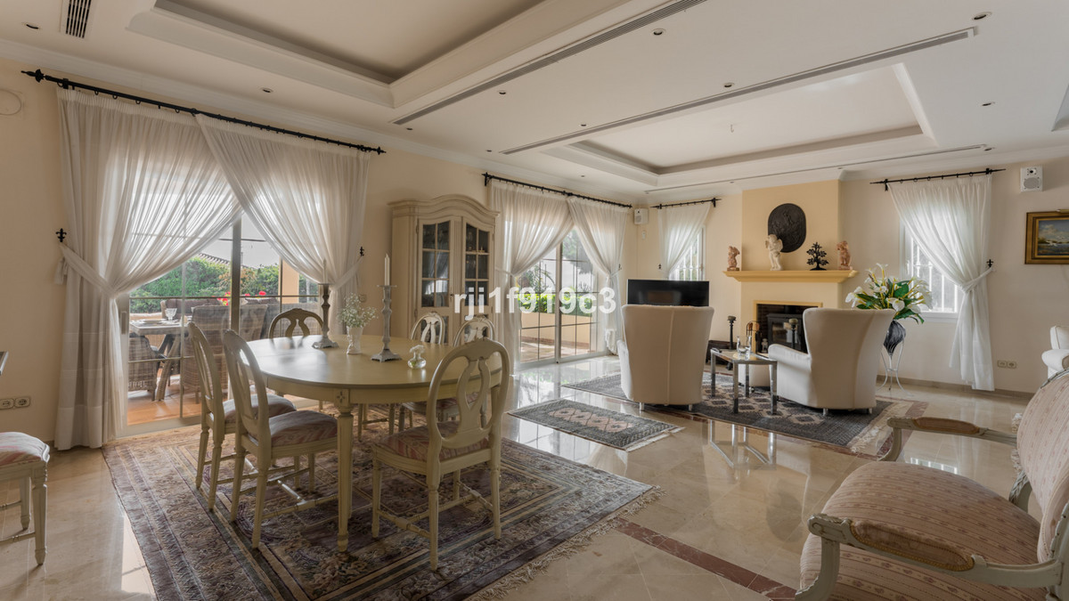 4 Bed Townhouse for sale in Elviria Costa Del Sol, Málaga, Spain
