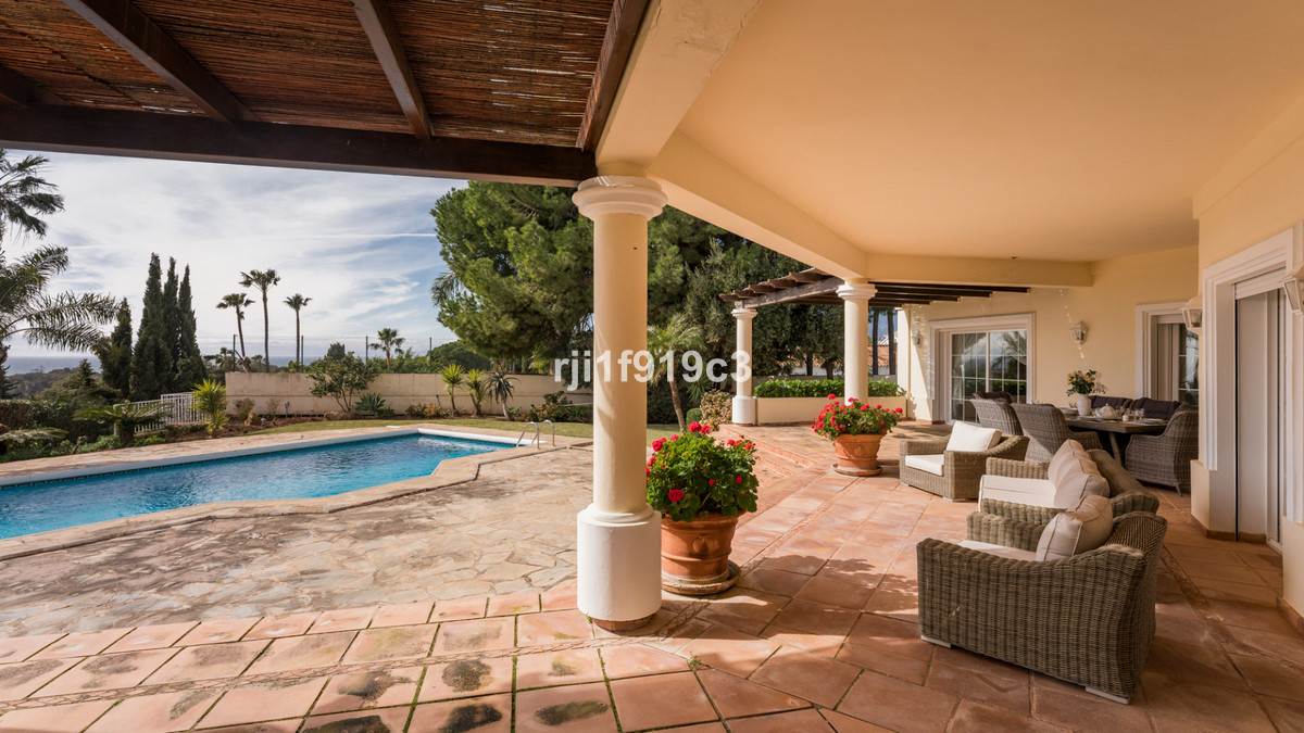 4 Bed Townhouse for sale in Elviria Costa Del Sol, Málaga, Spain