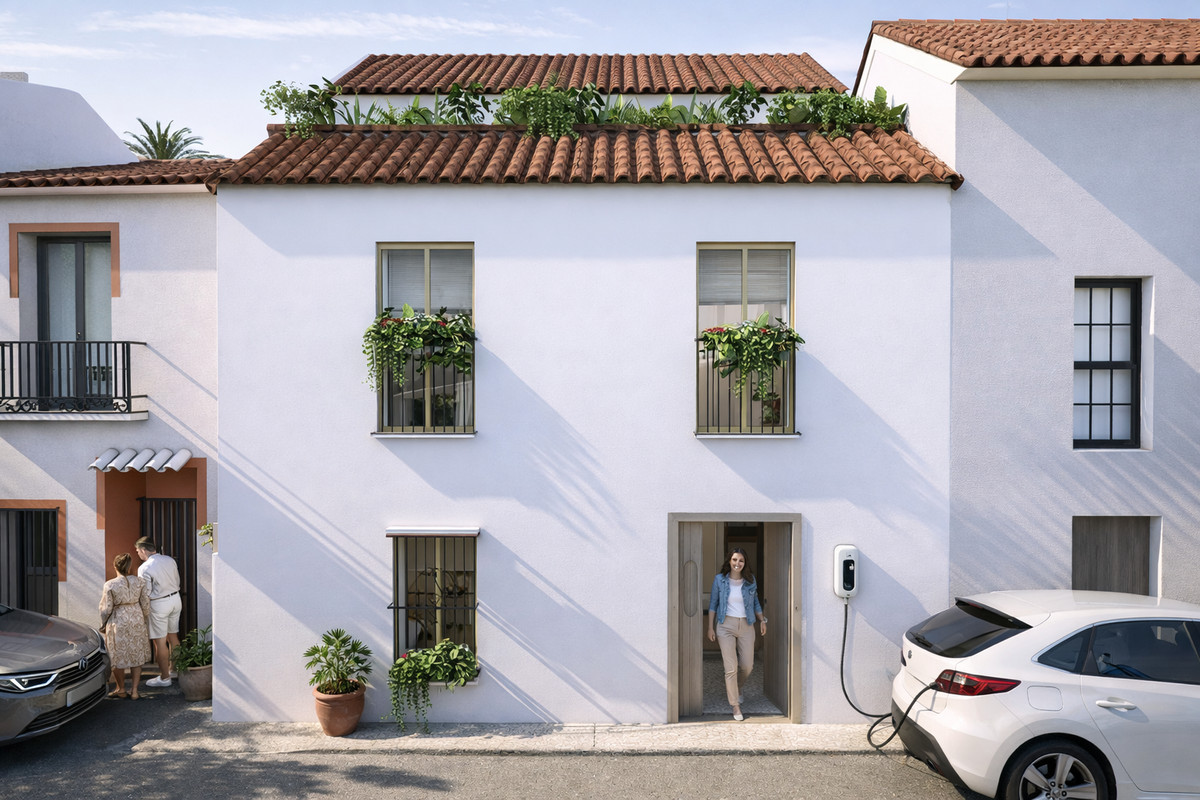 3 Bed Apartment for sale in Estepona Costa Del Sol, Málaga, Spain
