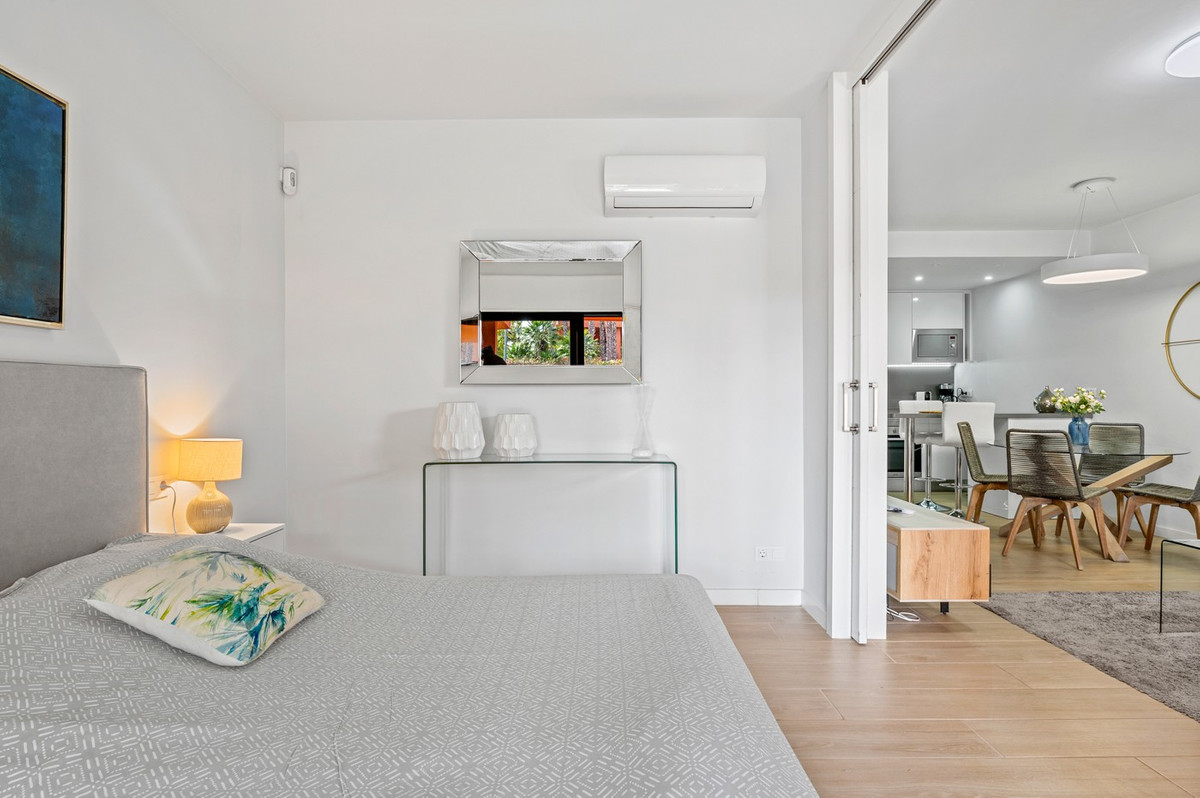 Se vende Apartamento Planta Baja de 2 dormitorios en Costa Blanca, Alicante, España
