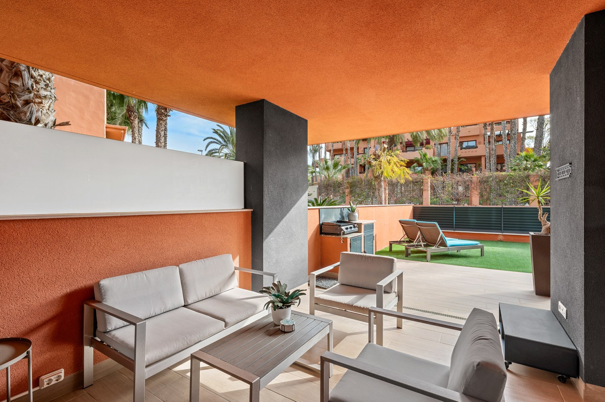 Se vende Apartamento Planta Baja de 2 dormitorios en Costa Blanca, Alicante, España
