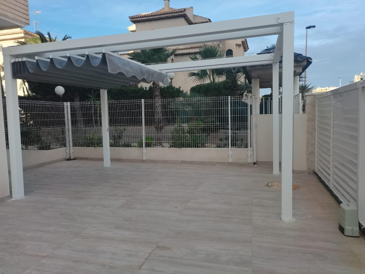 3 Bed Apartment for sale in Torrevieja Costa Blanca, Alicante, Spain