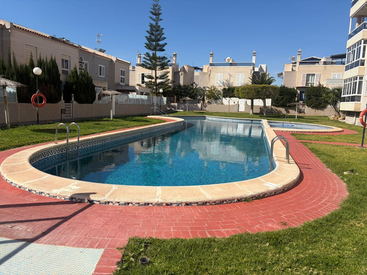 3 Bed Apartment for sale in Torrevieja Costa Blanca, Alicante, Spain