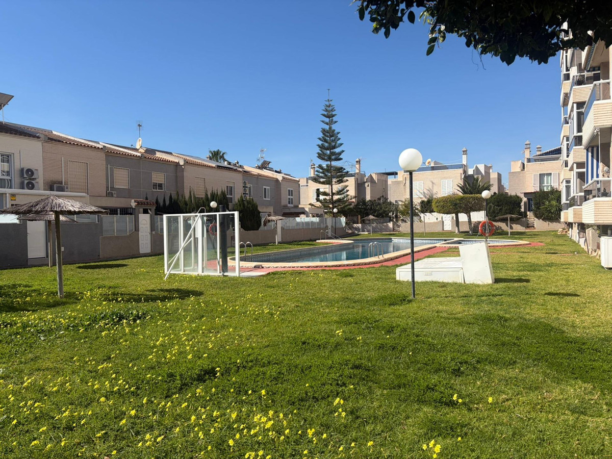 3 Bed Apartment for sale in Torrevieja Costa Blanca, Alicante, Spain