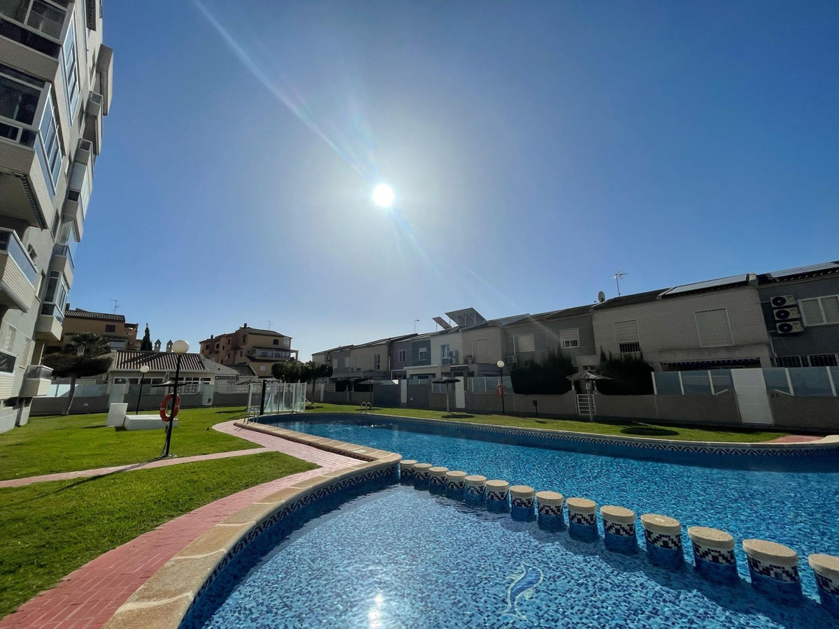 3 Bed Apartment for sale in Torrevieja Costa Blanca, Alicante, Spain