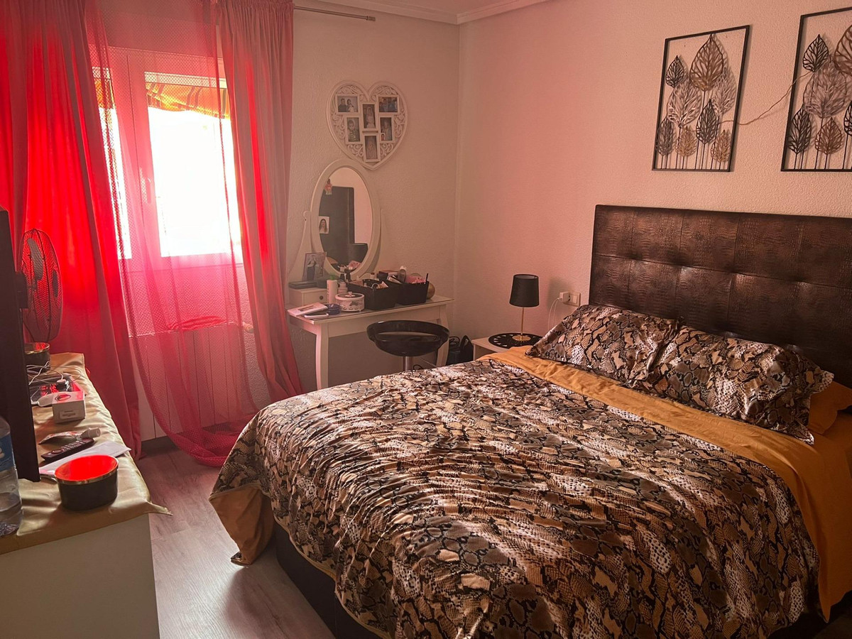 4 Bed Apartment for sale in Alicante Costa Blanca, Alicante, Spain