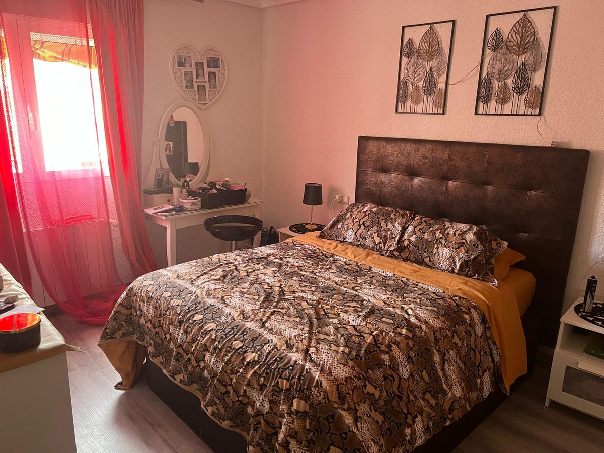 4 Bed Apartment for sale in Alicante Costa Blanca, Alicante, Spain
