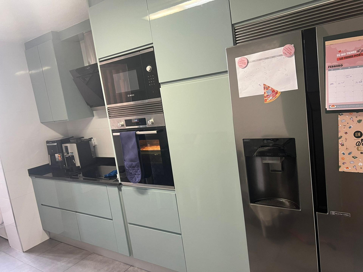 4 Bed Apartment for sale in Alicante Costa Blanca, Alicante, Spain