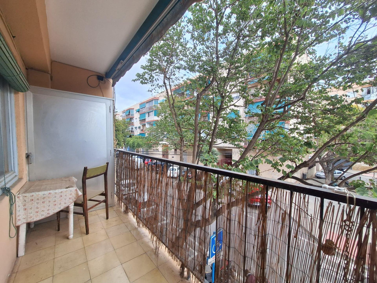 Se vende Apartamento Planta Media de 3 dormitorios en Costa Blanca, Alicante, España