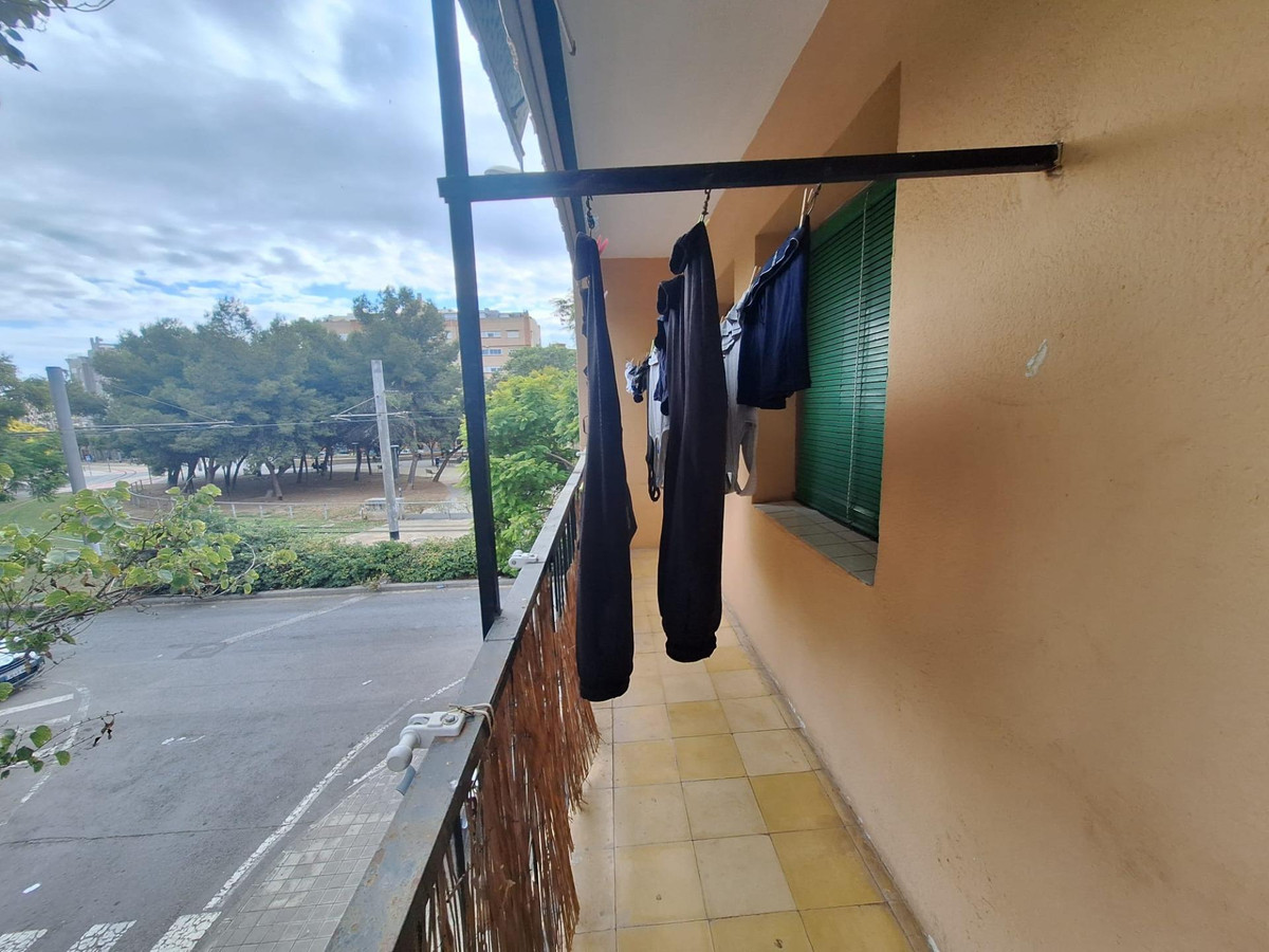 Se vende Apartamento Planta Media de 3 dormitorios en Costa Blanca, Alicante, España
