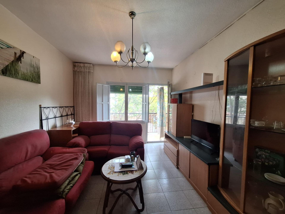 Se vende Apartamento Planta Media de 3 dormitorios en Costa Blanca, Alicante, España