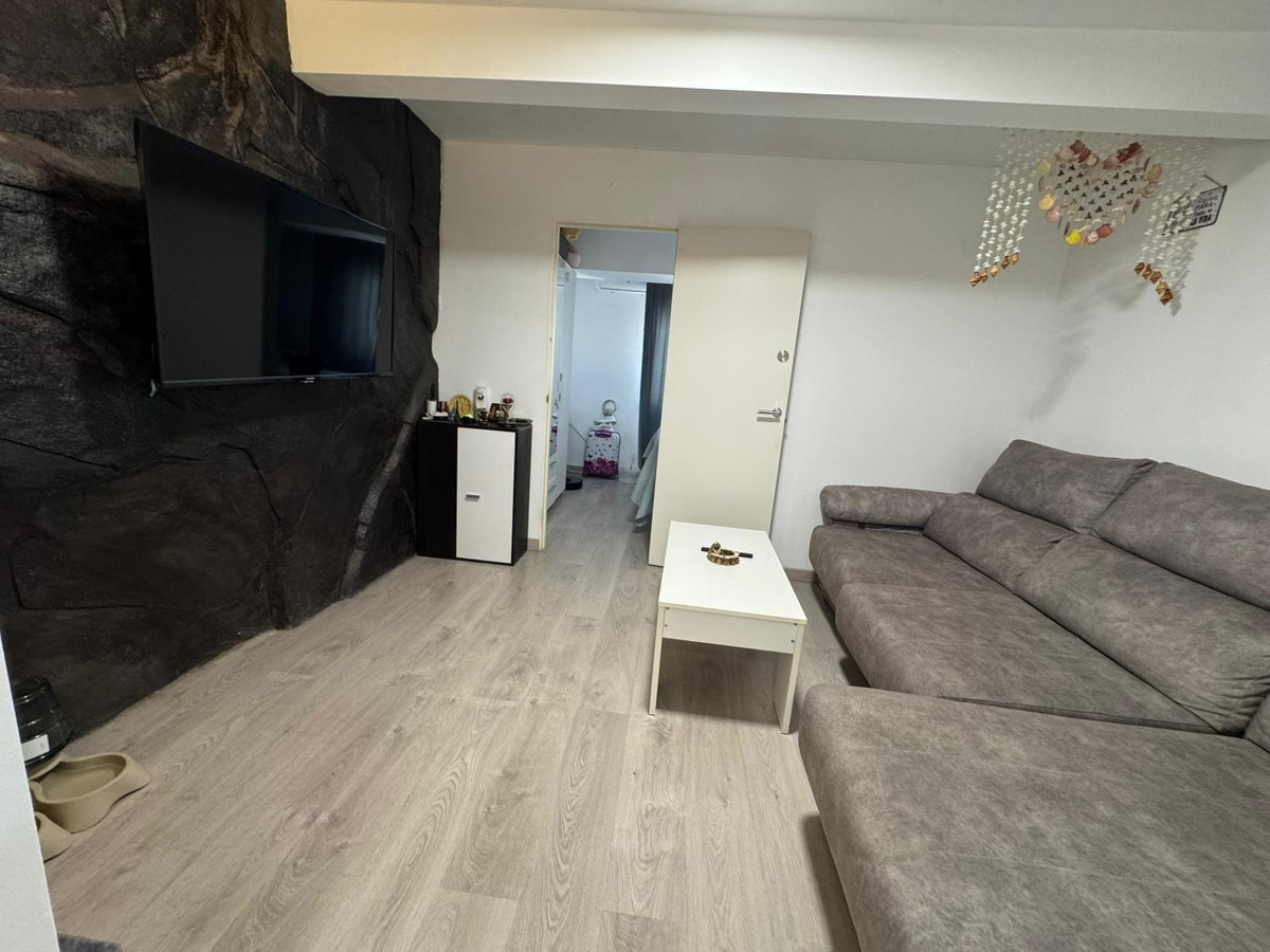 Se vende Apartamento Planta Media de 2 dormitorios en Costa Blanca, Alicante, España