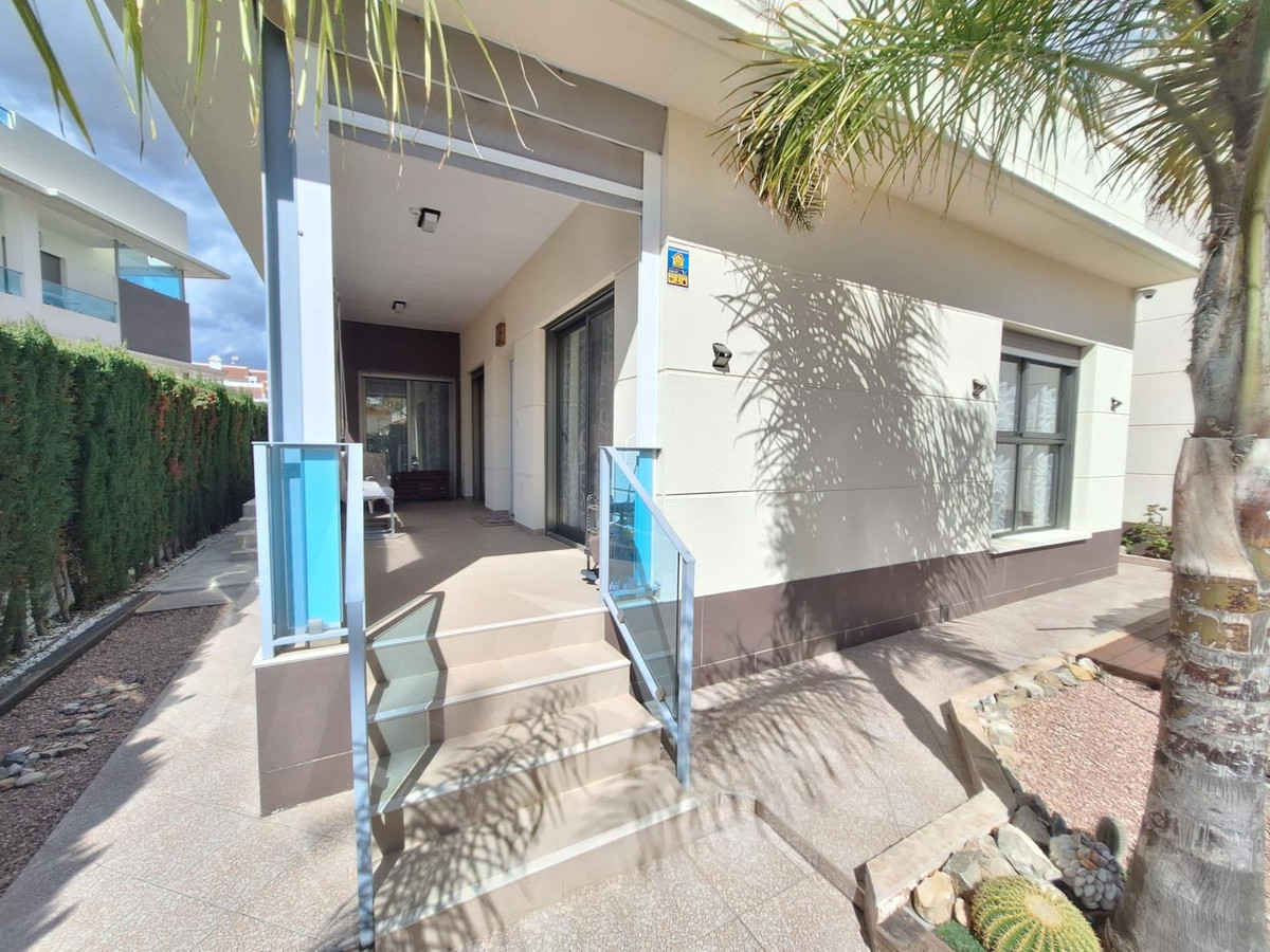 3 Bed Townhouse for sale in Ciudad Quesada Costa Blanca, Alicante, Spain