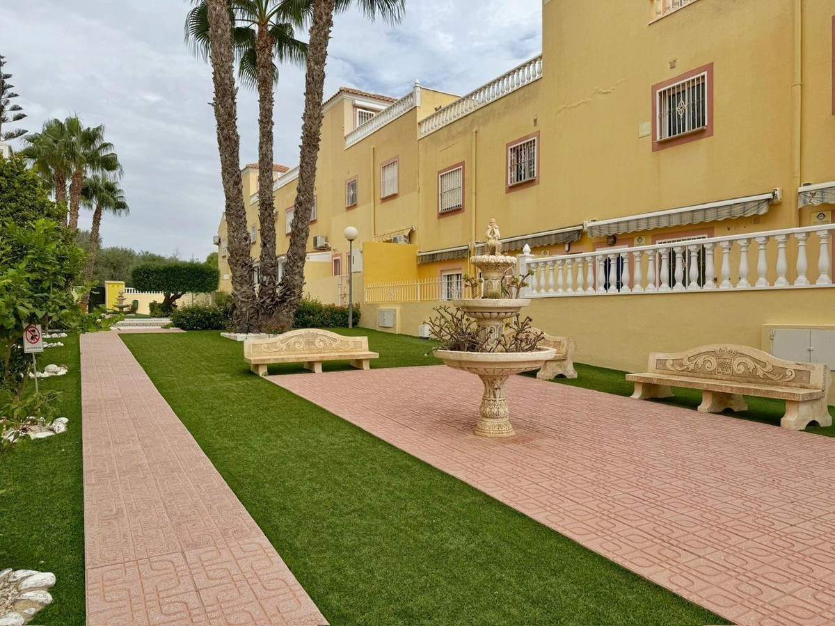 3 Bed Townhouse for sale in Orihuela Costa Costa Blanca, Alicante, Spain