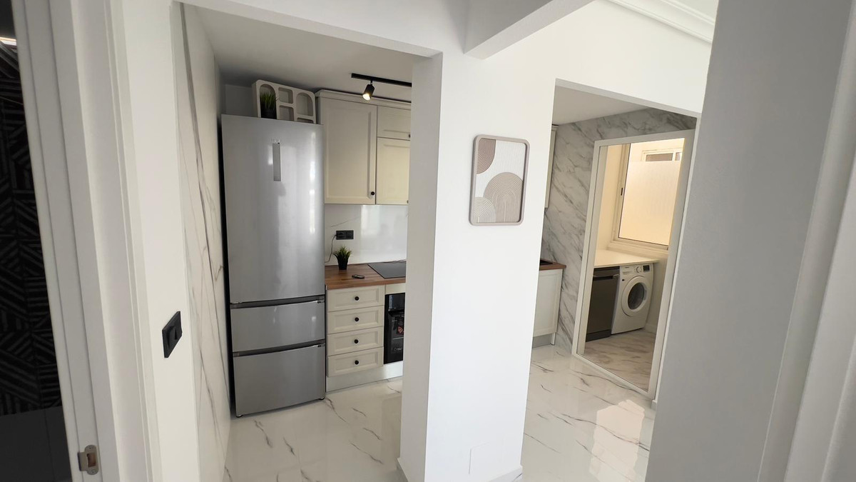 Se vende Apartamento Planta Media de 1 dormitorios en Costa Blanca, Alicante, España