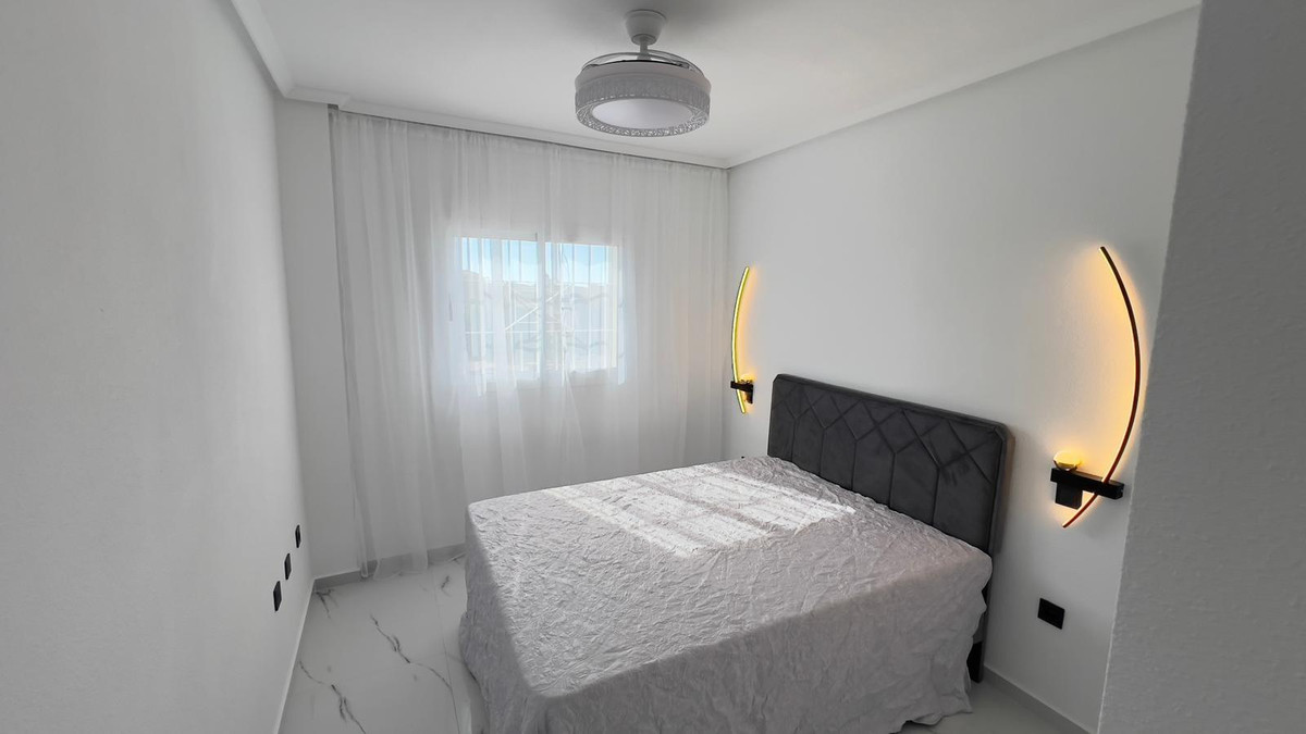 Se vende Apartamento Planta Media de 1 dormitorios en Costa Blanca, Alicante, España