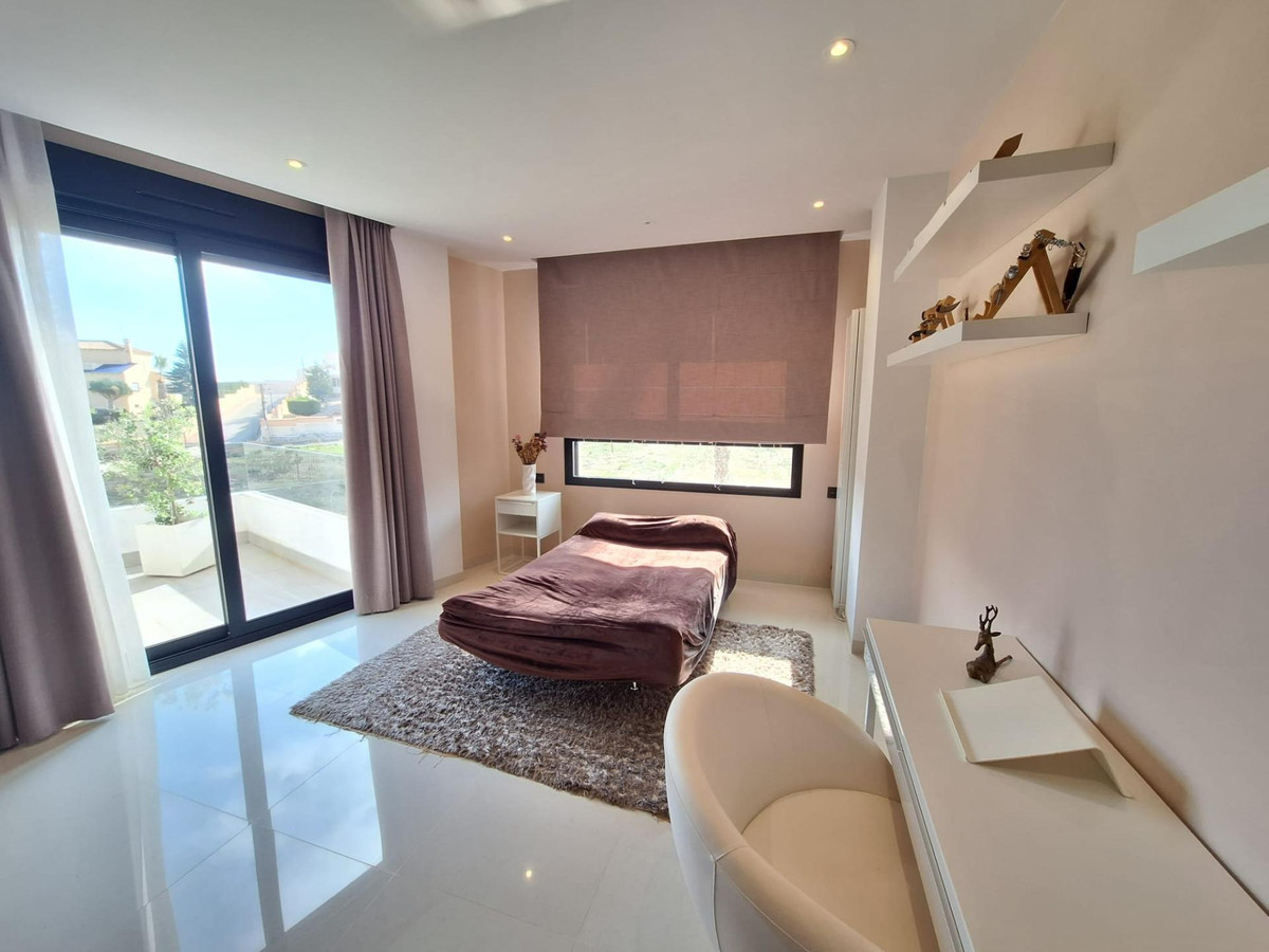 Se vende Bungalow de 3 dormitorios en Costa Blanca, Alicante, España
