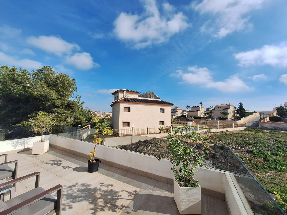 Se vende Bungalow de 3 dormitorios en Costa Blanca, Alicante, España