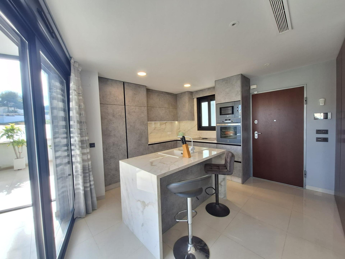 Se vende Bungalow de 3 dormitorios en Costa Blanca, Alicante, España