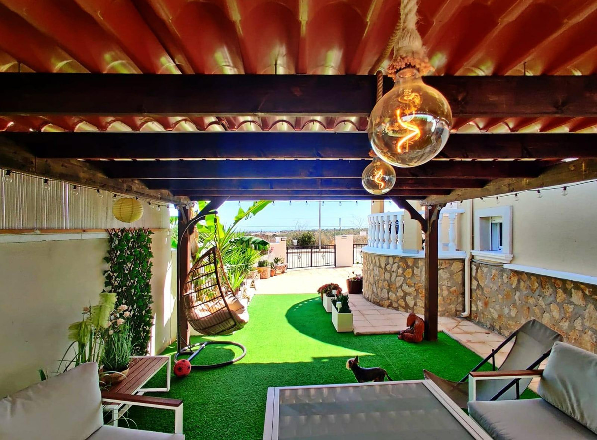 Se vende Bungalow de 3 dormitorios en Costa Blanca, Alicante, España