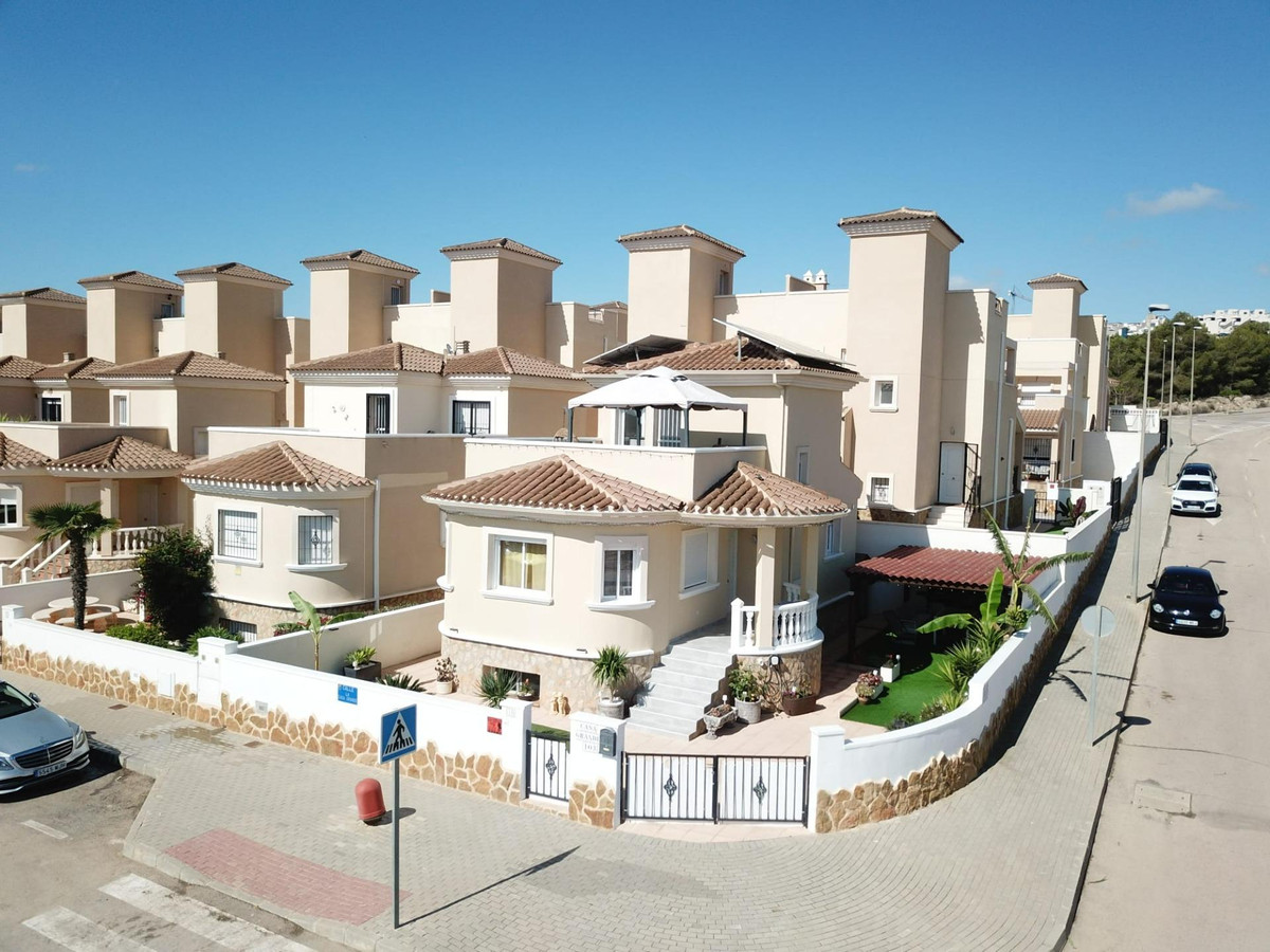 Se vende Bungalow de 3 dormitorios en Costa Blanca, Alicante, España