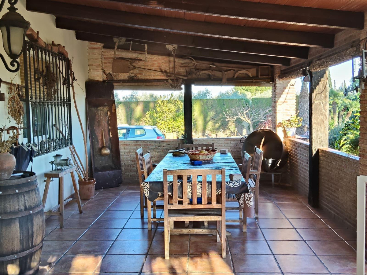 4 Bed Townhouse for sale in Las Bayas Costa Blanca, Alicante, Spain