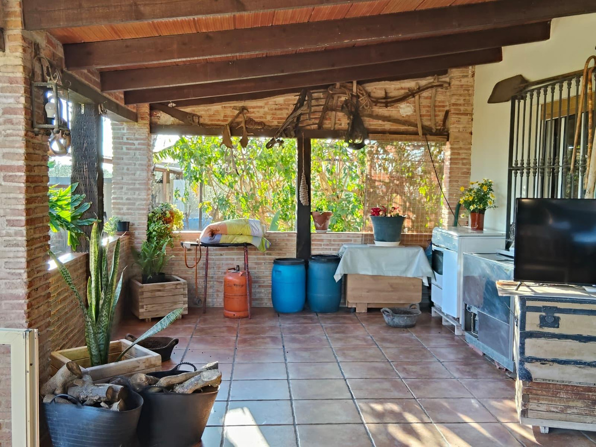 4 Bed Townhouse for sale in Las Bayas Costa Blanca, Alicante, Spain