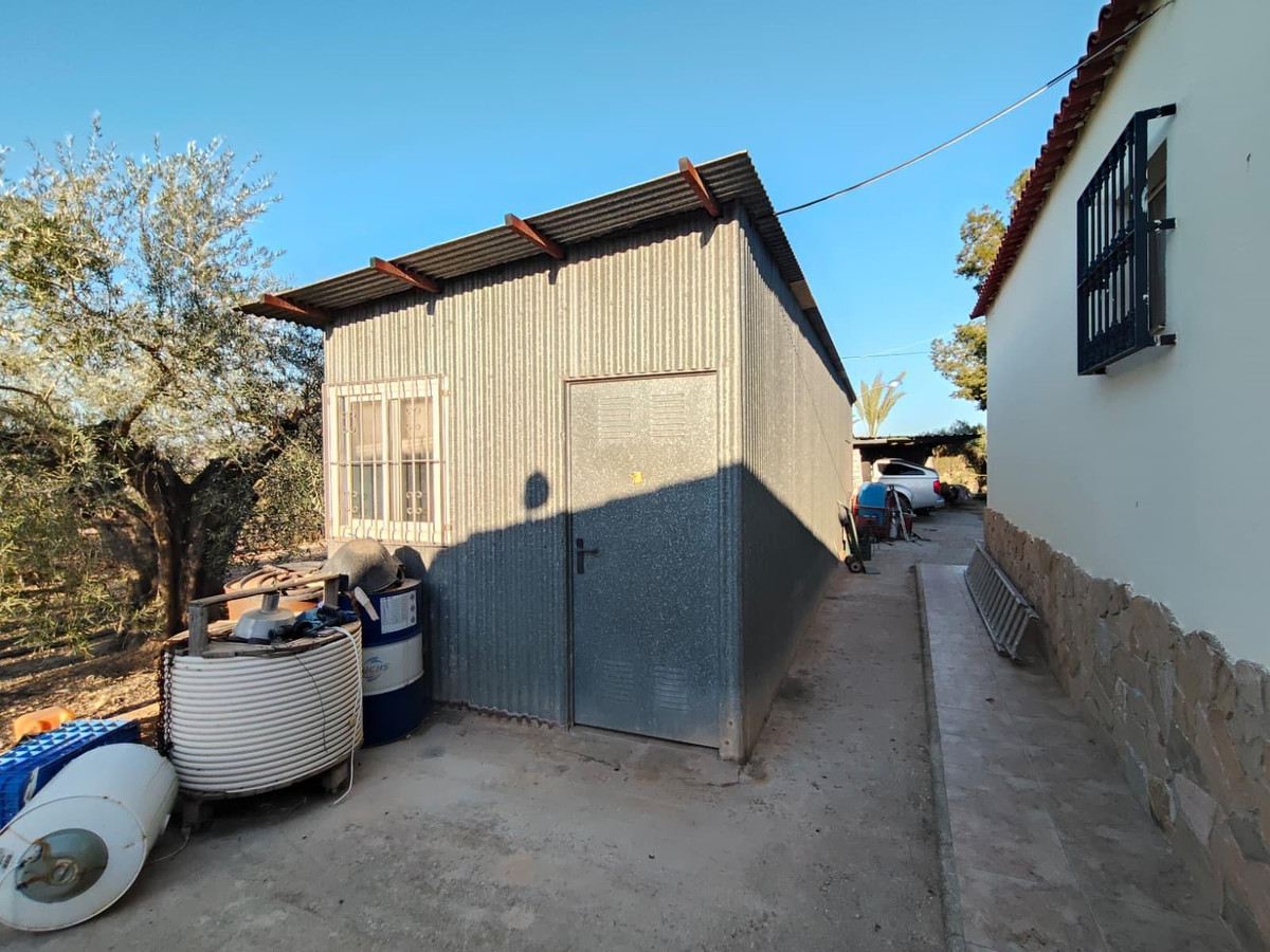 4 Bed Townhouse for sale in Las Bayas Costa Blanca, Alicante, Spain