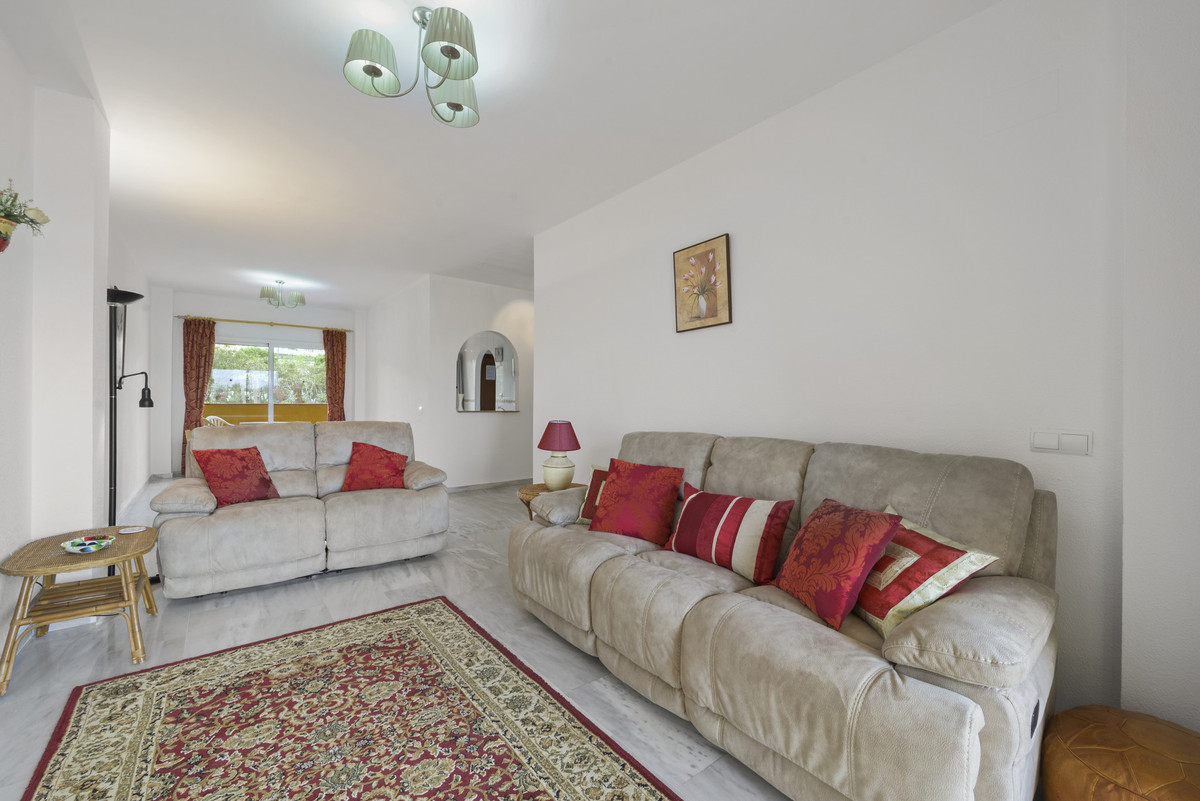 2 Bed Apartment for sale in Mijas Costa Costa Del Sol, Málaga, Spain