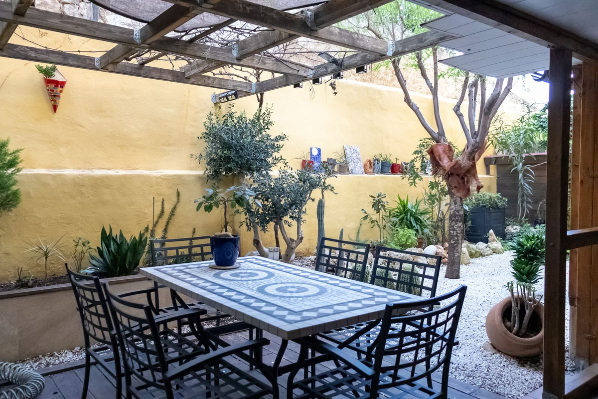 2 Bed Apartment for sale in Arroyo De La Miel Costa Del Sol, Málaga, Spain