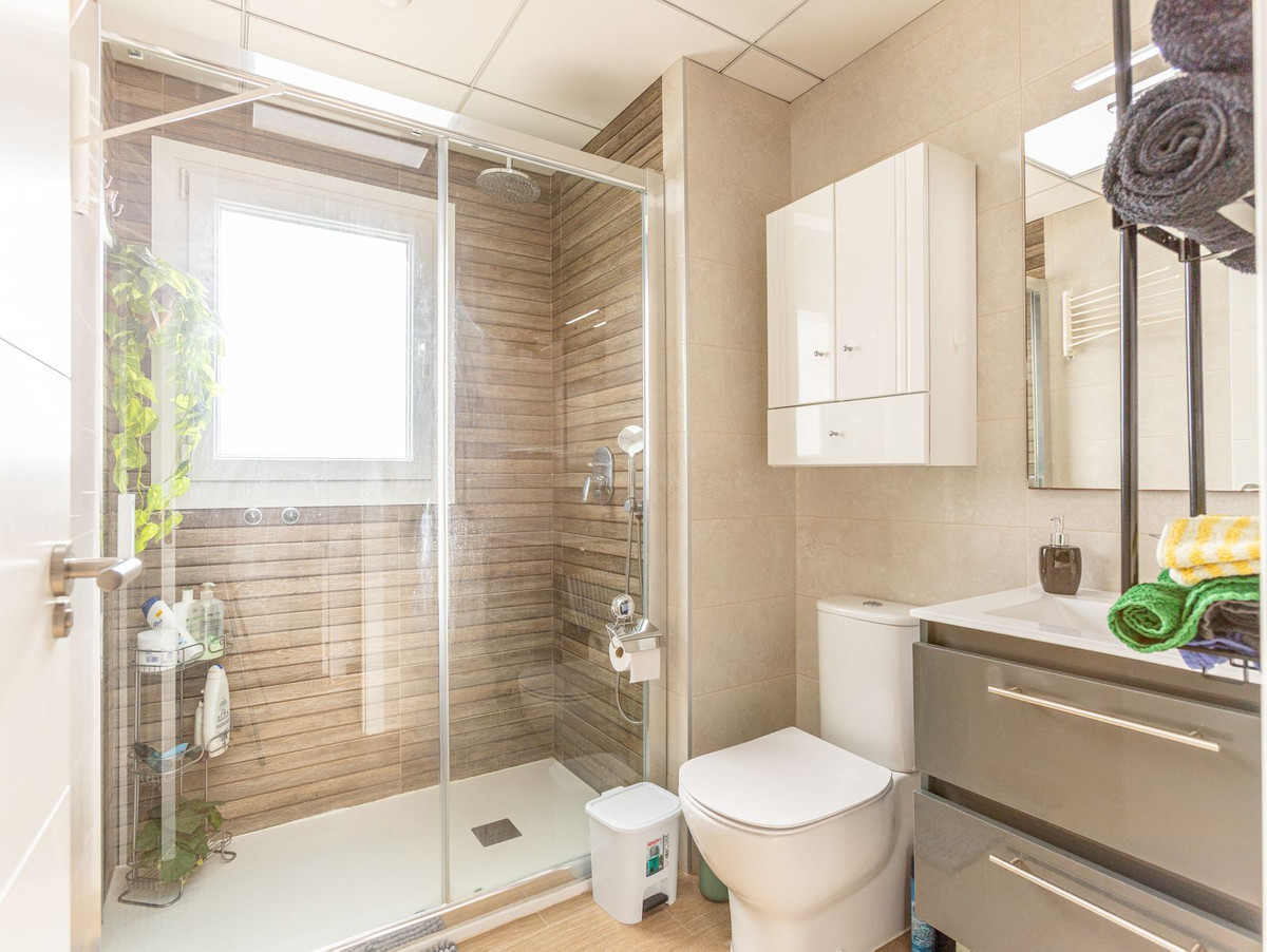 2 Bed Apartment for sale in Torrevieja Costa Blanca, Alicante, Spain