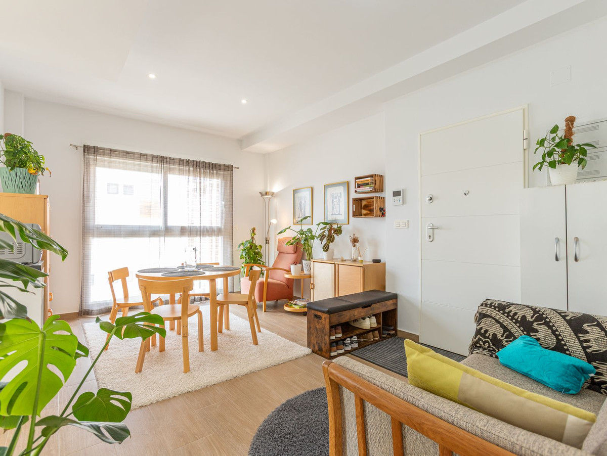 2 Bed Apartment for sale in Torrevieja Costa Blanca, Alicante, Spain