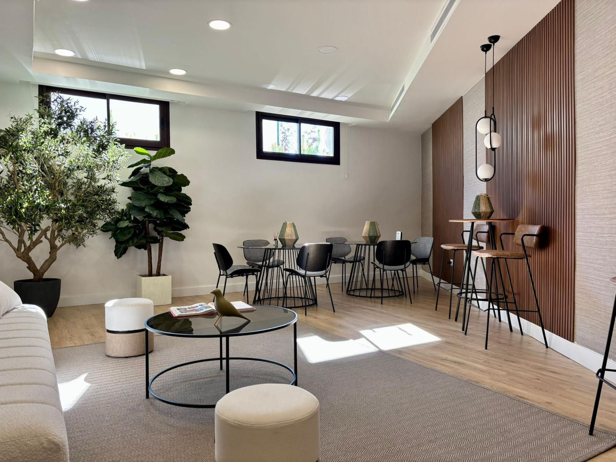 Se vende Apartamento Planta Media de 3 dormitorios en Costa Del Sol, Málaga, España