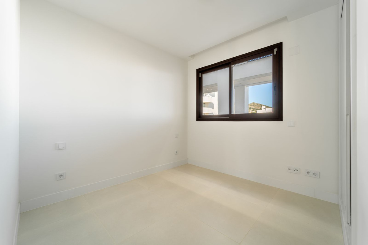 Se vende Apartamento Planta Media de 3 dormitorios en Costa Del Sol, Málaga, España