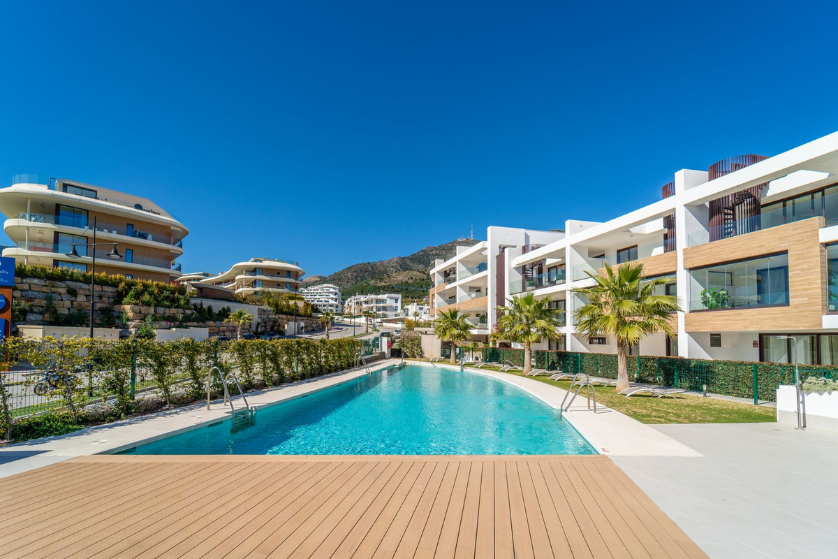 Se vende Apartamento Planta Media de 3 dormitorios en Costa Del Sol, Málaga, España