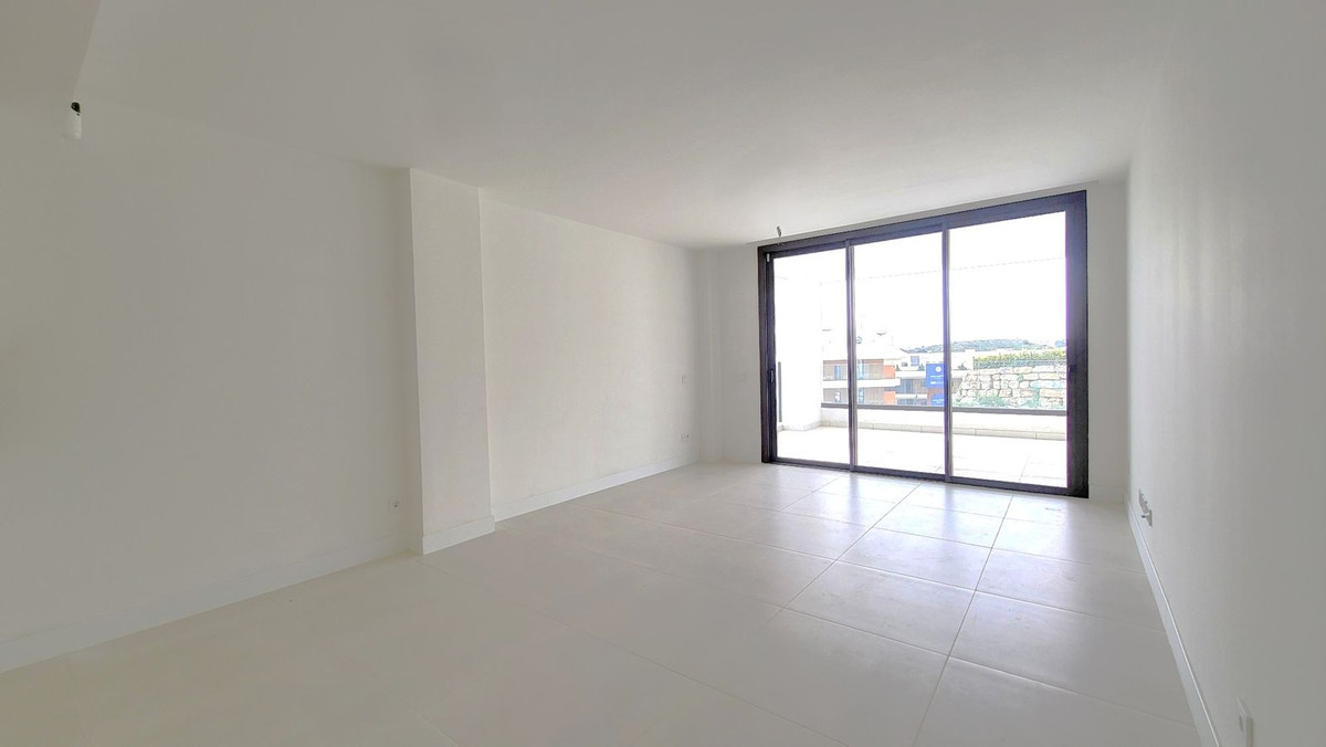 Se vende Apartamento Planta Media de 3 dormitorios en Costa Del Sol, Málaga, España