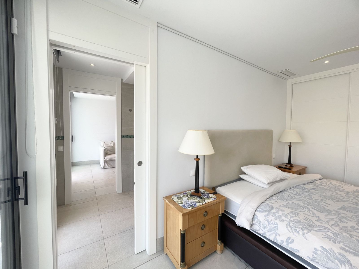 Se vende Villa - Chalet de 4 dormitorios en Costa Del Sol, Málaga, España