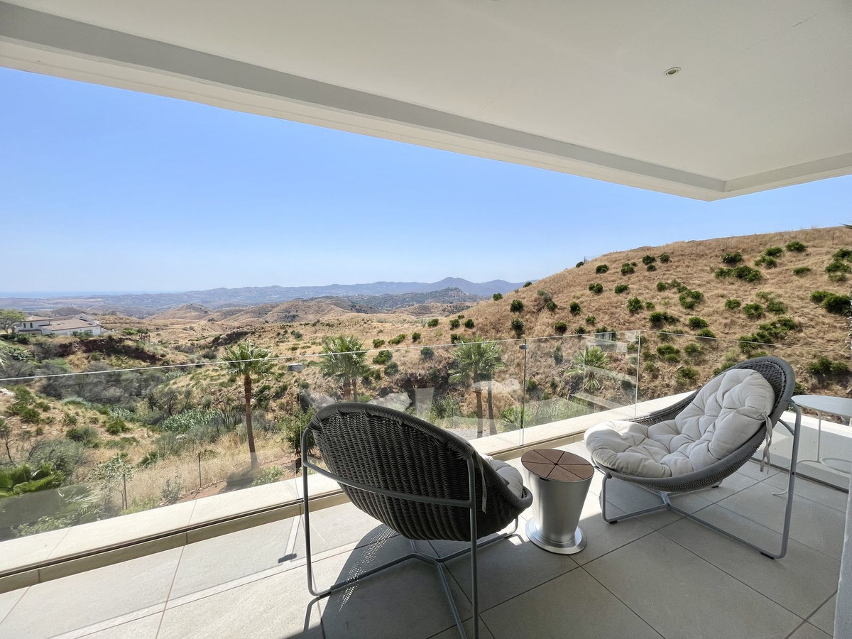 Se vende Villa - Chalet de 4 dormitorios en Costa Del Sol, Málaga, España