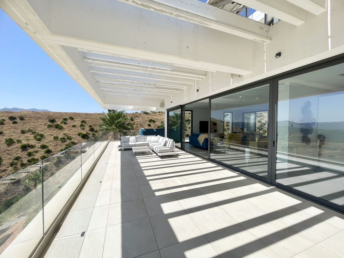 Se vende Villa - Chalet de 4 dormitorios en Costa Del Sol, Málaga, España