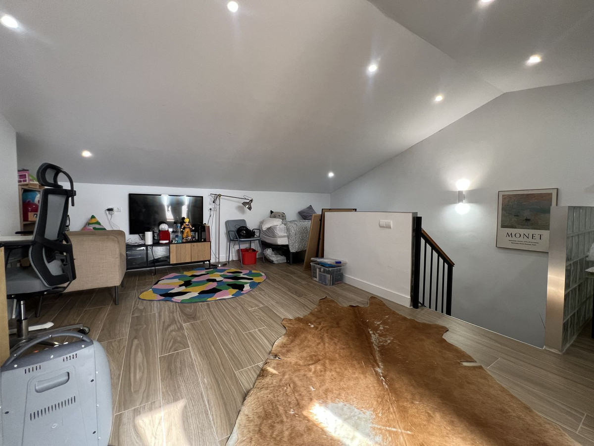 3 Bed Townhouse for sale in Arroyo De La Miel Costa Del Sol, Málaga, Spain