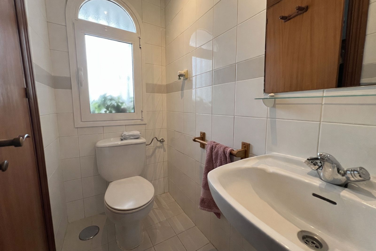3 Bed Townhouse for sale in Arroyo De La Miel Costa Del Sol, Málaga, Spain