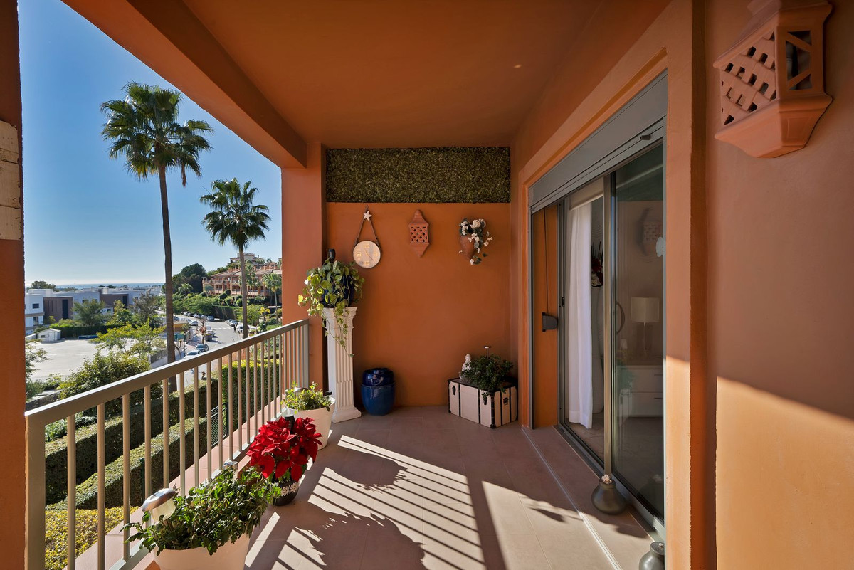 Se vende Apartamento Planta Media de 2 dormitorios en Costa Del Sol, Málaga, España