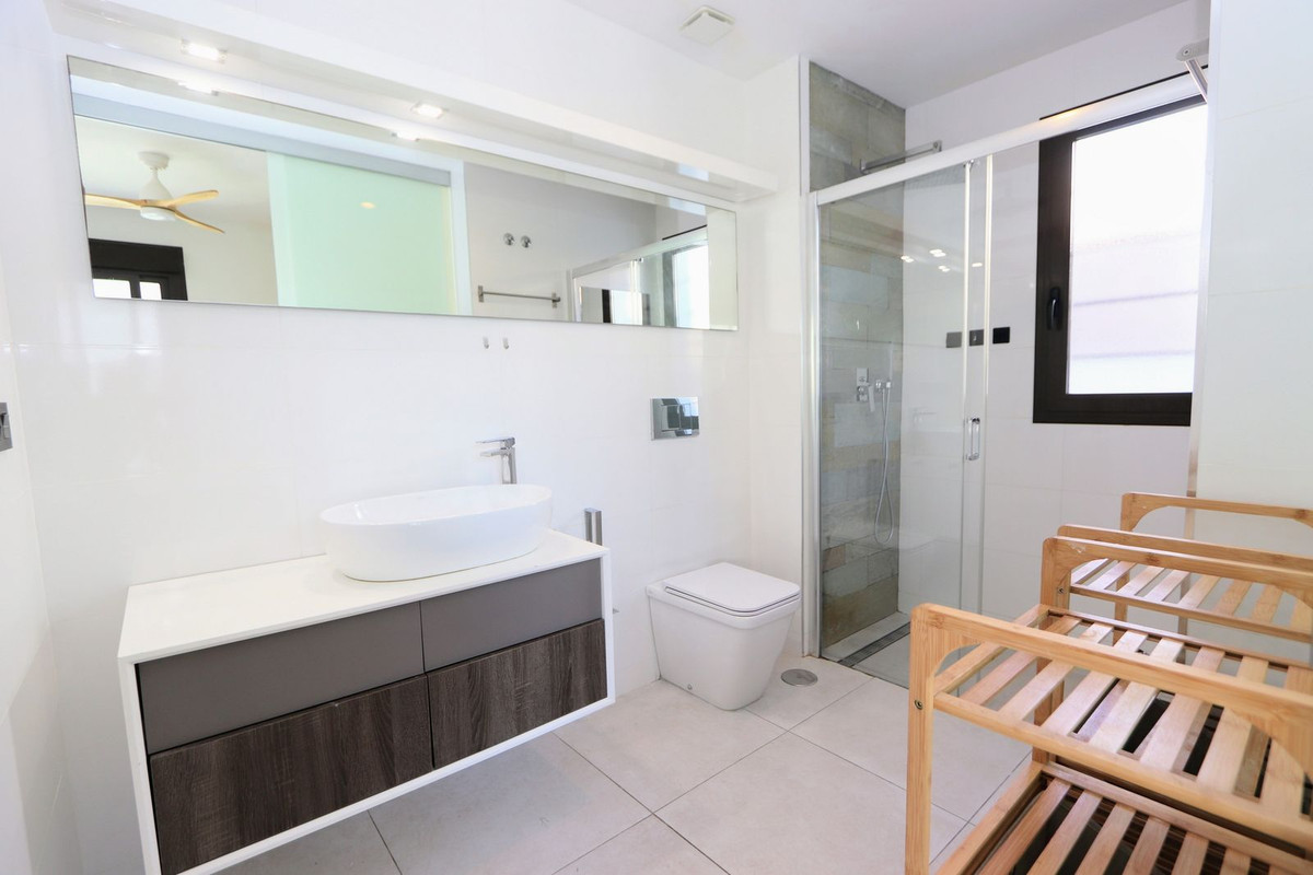 3 Bed Townhouse for sale in Lomas De Cabo Roig Costa Blanca, Alicante, Spain