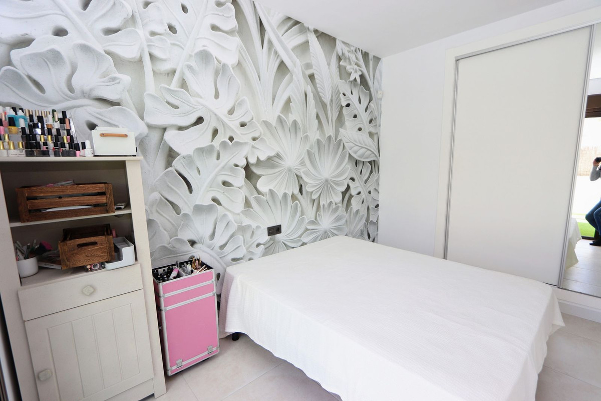 3 Bed Townhouse for sale in Lomas De Cabo Roig Costa Blanca, Alicante, Spain