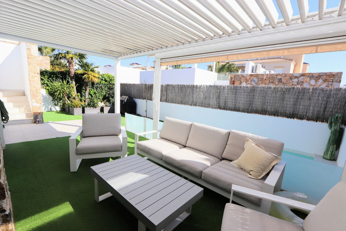 3 Bed Townhouse for sale in Lomas De Cabo Roig Costa Blanca, Alicante, Spain
