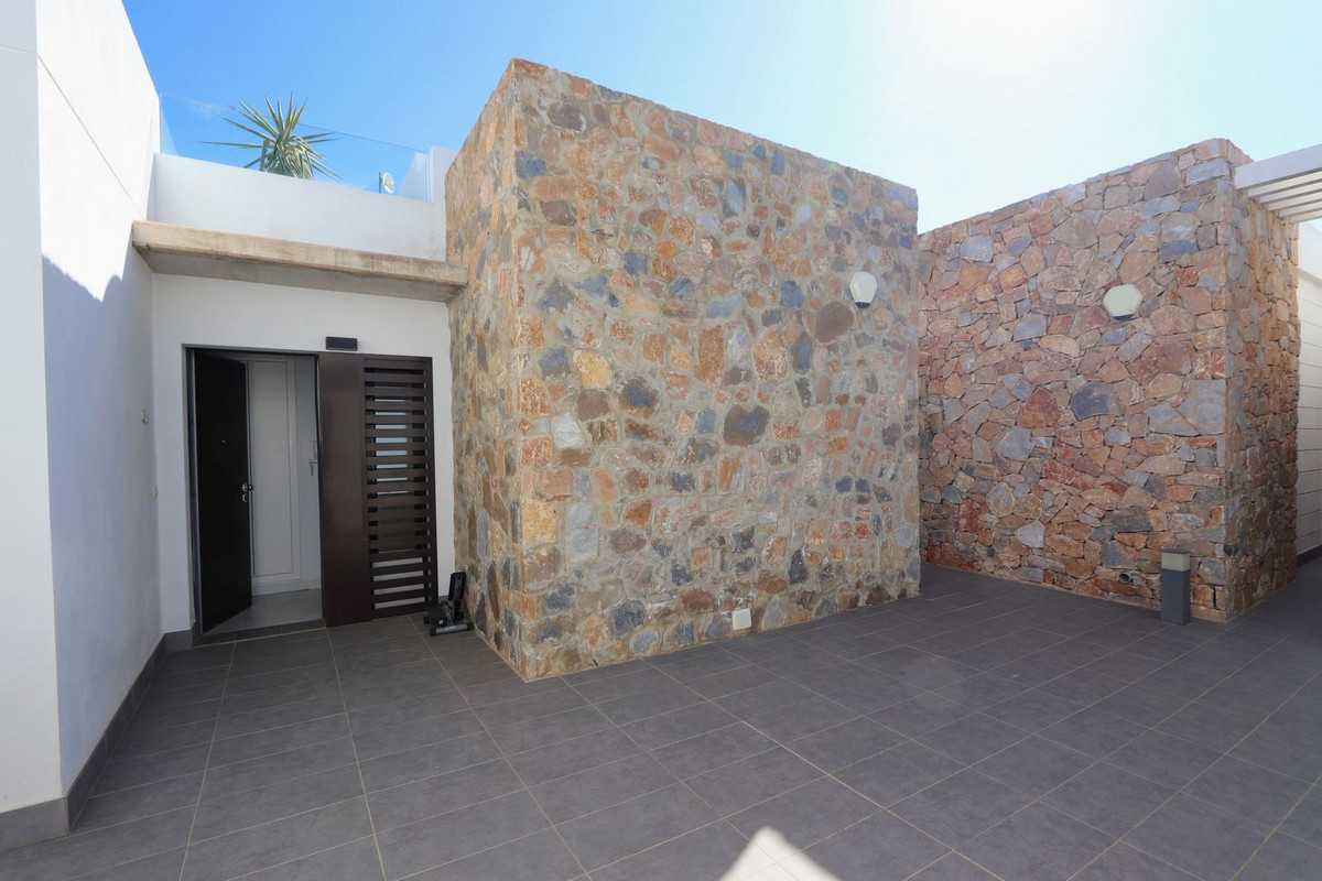 3 Bed Townhouse for sale in Lomas De Cabo Roig Costa Blanca, Alicante, Spain