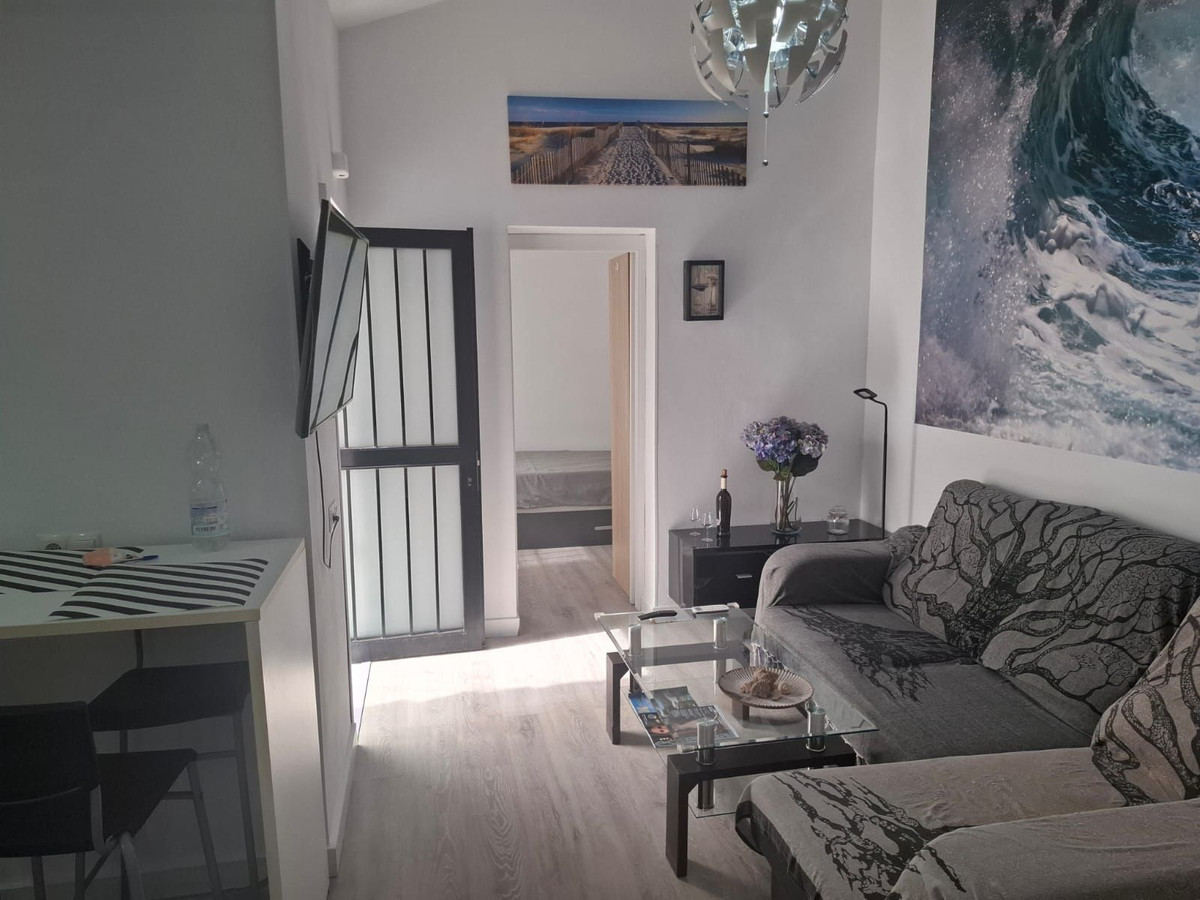 2 Bed Townhouse for sale in Marbella Costa Del Sol, Málaga, Spain
