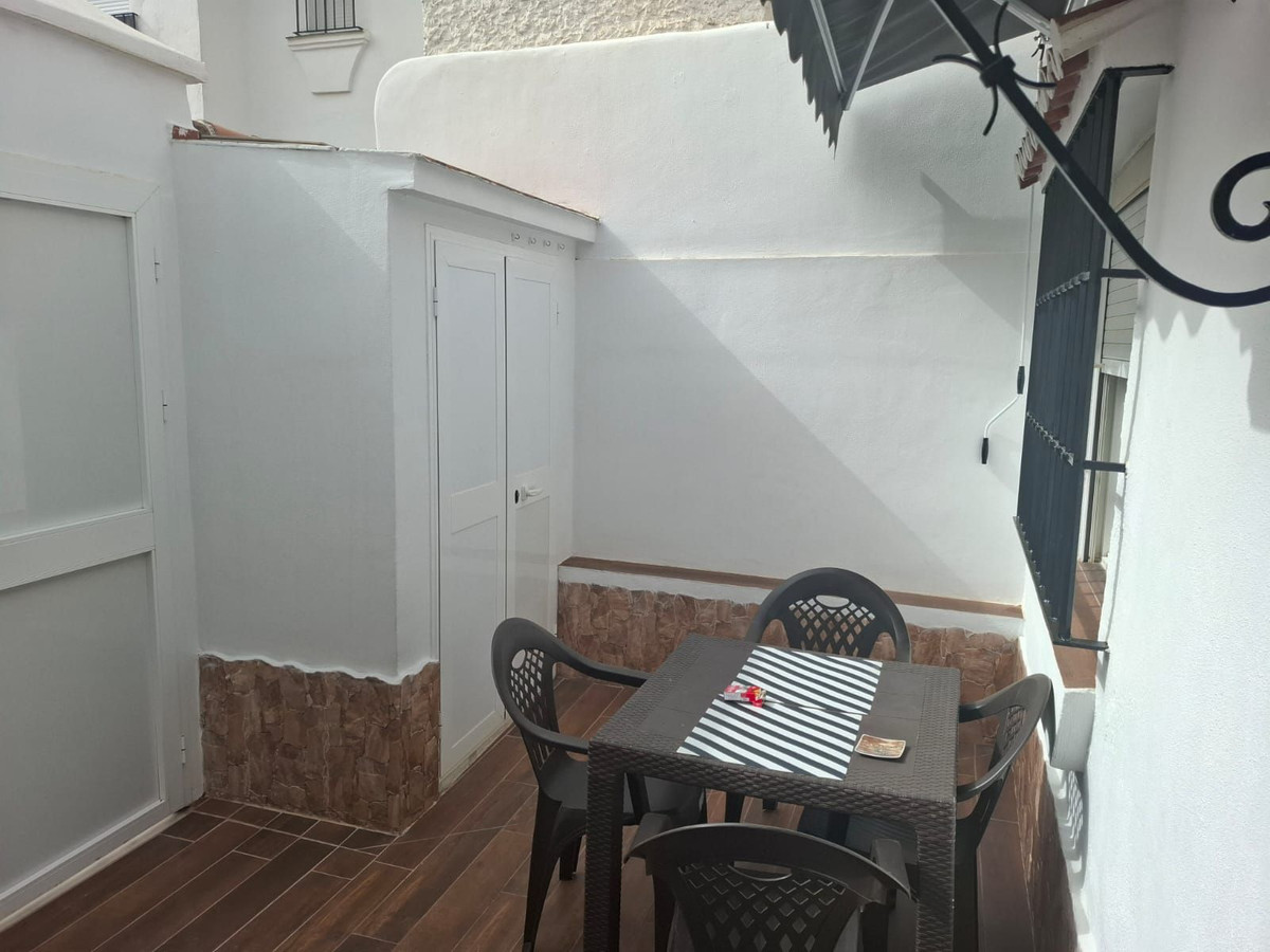 2 Bed Townhouse for sale in Marbella Costa Del Sol, Málaga, Spain