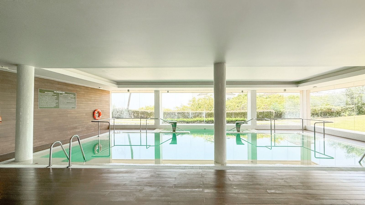 3 Bed Apartment for sale in Atalaya Costa Del Sol, Málaga, Spain