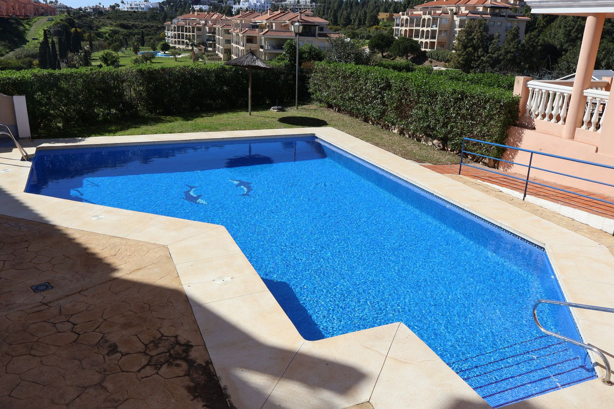 2 Bed Apartment for sale in El Faro Costa Del Sol, Málaga, Spain